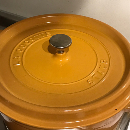 ストウブ Staub ほぼ新品 ピコ ココット ラウンド 26cm ミーアキャット 相模大野の調理器具 鍋 グリル の中古あげます 譲ります ジモティーで不用品の処分 ストウブ Staub ほぼ新品 ピコ ココット ラウンド 26cm ミーアキャット 相模大野の調理器具 鍋 グリル の中古あげます 譲ります ジモティーで不用品の処分