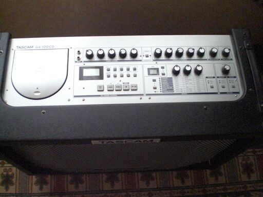 TASCAM GA-100CDトータル100W ギターアンプ