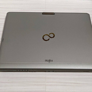 タブレットにもなる！Core-i3&4G&SSD Win10pro