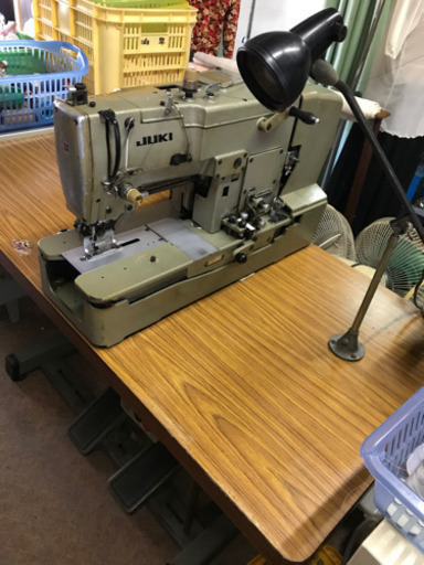 JUKI 工業用ミシン　穴かがり用