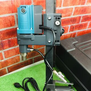 マキタ makita DM122 ダイアコアドリル リライズ野田愛宕店【店頭取引限定】【中古】管理番号：ITYS6FIKG300 マキタ makita DM122 ダイアコアドリル リライズ野田愛宕店【店頭取引