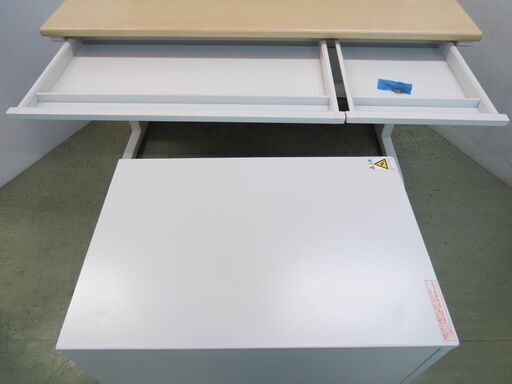 山口) 下松市より 平机仕切りパネルワゴン付き BIZGP12H（オフィス家具  