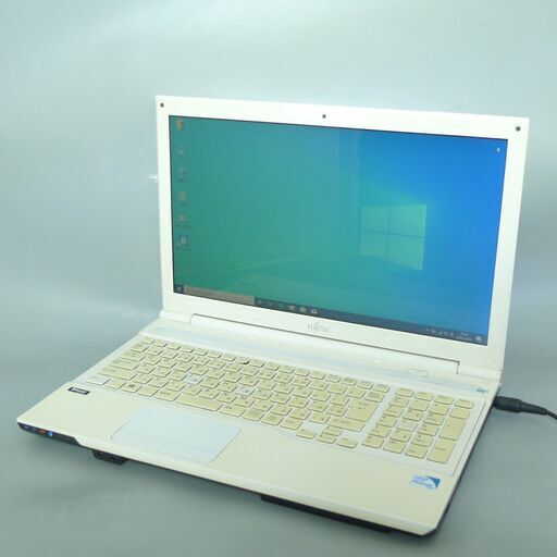 送料無料 1台限定 ホワイトノートPC 中古良品 15.6型 富士通 AH42/K Pentium 4GB 750GB DVDRW 無線 カメラ Windows10 テンキー Office