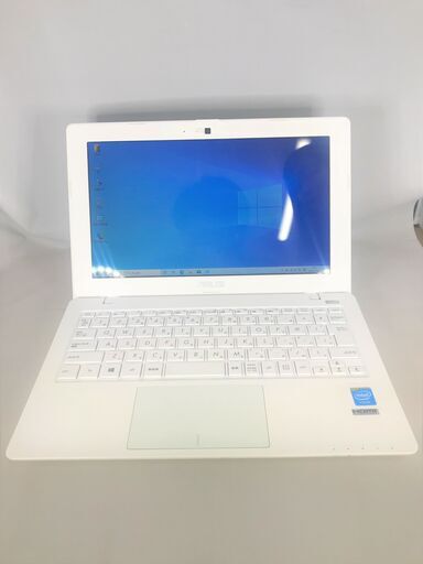 軽量型ノートパソコン ASUS X200MA