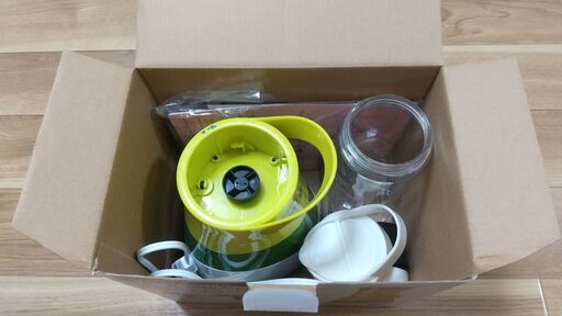 スムージーミキサーVitantonio My Bottle Blender VBL-31-OL★送料込み★
