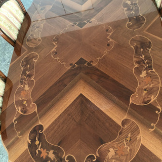 アンティーク　ロココ調　ダイニングテーブル、イスセット