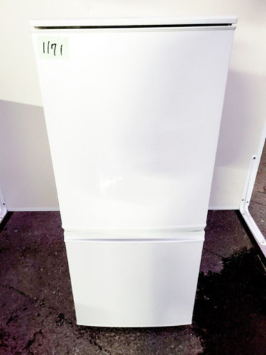 ④✨高年式✨1171番シャープ✨ノンフロン冷凍冷蔵庫✨SJ-D14B-W‼️