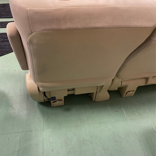 トヨタ　ヴェルファイア　シート　中古品