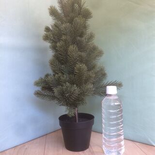 IKEA製　クリスマスツリー（高さ約５５cm）　お譲りいたします。