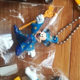ディズニーミッキーキーホルダー3ケセット オレンジ 池袋の小物 その他 の中古 古着あげます 譲ります ジモティーで不用品の処分 ディズニーミッキーキーホルダー3ケセット オレンジ 池袋の小物 その他 の中古 古着あげます 譲ります ジモティーで不用品の処分