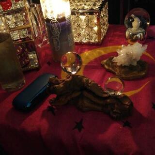 無垢水晶　40mm 30mm 　流木台座1体