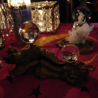 無垢水晶　40mm 30mm 　流木台座1体