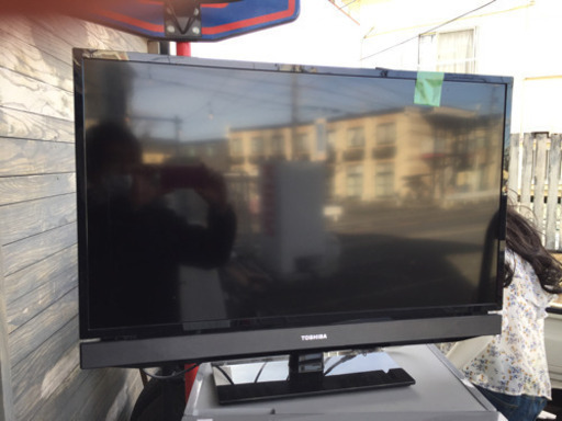 ○TOSHIBA 32S5液晶カラーテレビ○