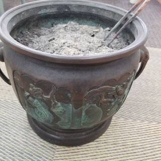 【和風のお部屋に】骨董　火鉢　金属製