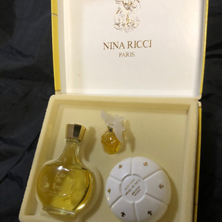 【Nina rich香水】未使用品！美品です♪お値下げ中♪
