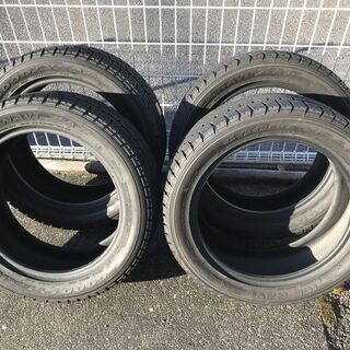 無料スタッドレスタイヤあげます 225/50R17 グッドイヤー...