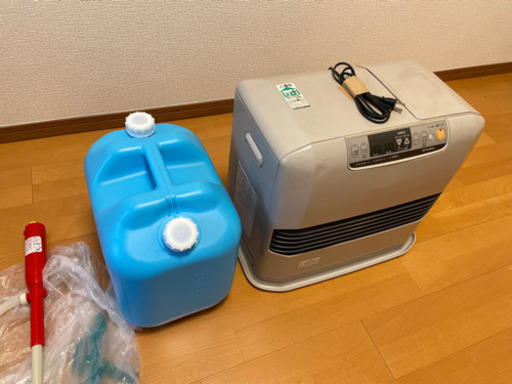 ファンヒーター、タンク、電動ポンプセット