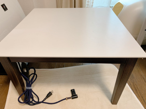 テーブルにもなるコタツ＋こたつ布団2枚