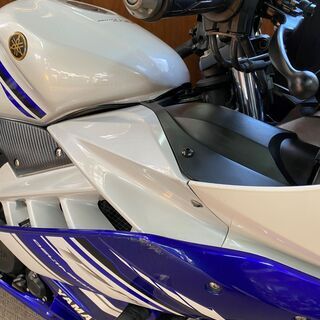 ヤマハ YZF-R15 150cc スポーツ／レプリカ ホワイト ブルー