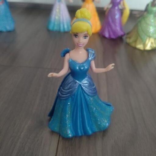 プリンセス 着せ替え人形 どん 浄心の家具の中古あげます 譲ります ジモティーで不用品の処分 プリンセス 着せ替え人形 どん 浄心の家具の中古あげます 譲ります ジモティーで不用品の処分