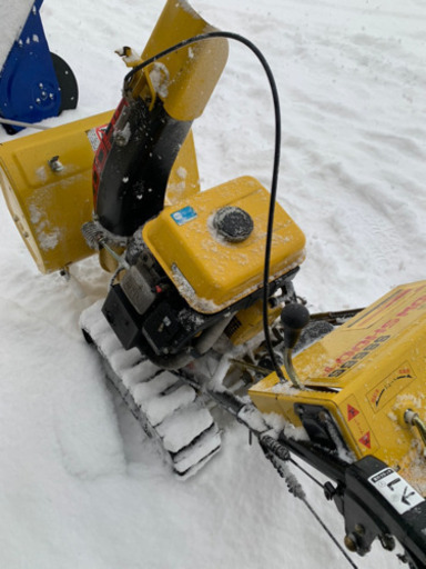 除雪機 スズキ 5馬力 かなり古いです エンジンは快調オーガも  