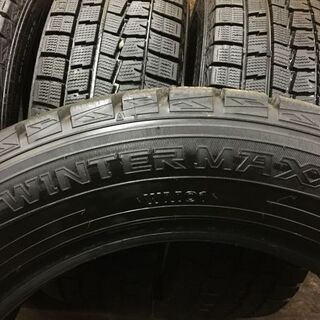 DUNLOP WINTER MAXX WM01 205/60R16 16インチ スタッドレス 4本 2016年製 ステップワゴン アクセラスポーツ等　(VTA468) クレジットカード QR決済可能