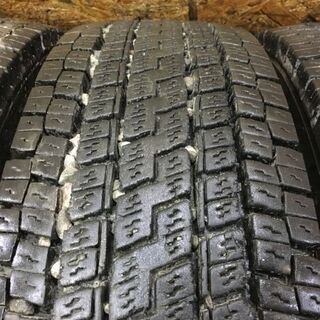 YOKOHAMA SY797 225/90R17.5 127/125 L 再生タイヤ トラックタイヤ スタッドレス 4本 バリ溝 (TW87) クレジットカード QR決済可能