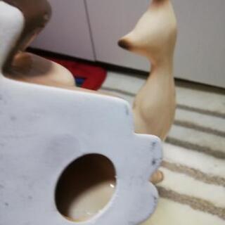 ♦(超美品)(超激安)♦️寄り添い猫ペアーの置物♦(大)♦️可愛い♦️状態良好♦️希少品♦️大人気の品♦️超超激安♦️除菌清掃済み♦️お値打ちにお譲り致します♦️おすすめ綺麗♦️お早めにどうぞ♦️最終値段 - 売ります・あげます