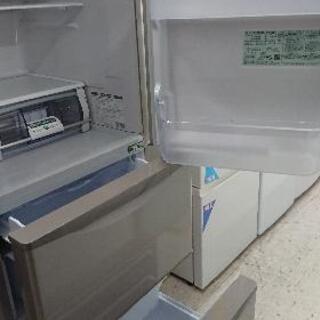 クリーニング済】日立265リットル 3ドア冷凍冷蔵庫「R-K270EV」（2015
