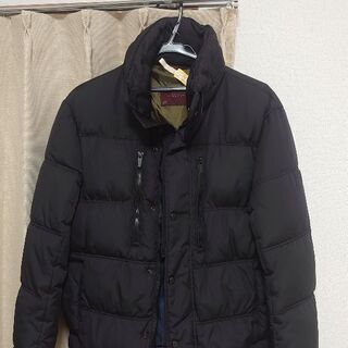 Zara メンズブルゾンサイズm色黒中古 Jjjj 浜松のジャンパー メンズ の中古 古着あげます 譲ります ジモティーで不用品の処分