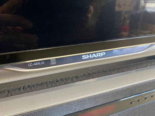 シャープ　46型テレビ　スピーカー台セット