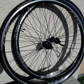 【未使用】シマノ WH-RS010 11s 前後セット 新⾞外し タイヤ、チューブ・オマケ付き(PINALERRO) 未使用】シマノ WH-RS010 11s 前後セット 新⾞外し タイヤ、チューブ