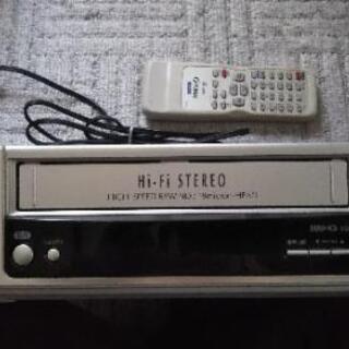 【受け渡し決定】船井電機 VHSビデオデッキ Hi-Fi STE...