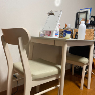 【ネット決済・配送可】ニトリのテーブル椅子セット