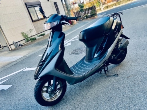 【交換・下取可】 スーパーDio 人気の2stスクーター‼️  ブラック‼️ 走ります・曲がります・止まります‼️ タイヤも充分残りアリ‼️ 人気のディオいかがでしょう❓　年末の大掃除価格‼️ 足が必要な方やカスタムベースにも⁉️ 早い者勝ち‼️ 近県格安配達いたします✨