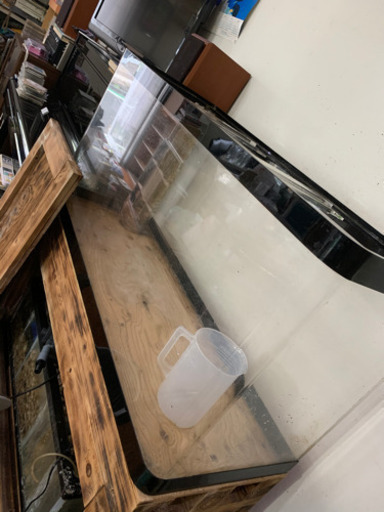 アクリルオーバーフロー水槽　120x60x45 アクリル前面曲げ水槽　12mm厚