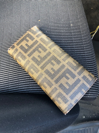 FENDI 財布！