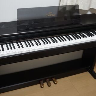 【無料にしました】電子ピアノ ヤマハ クラビノーバ CLP-76...