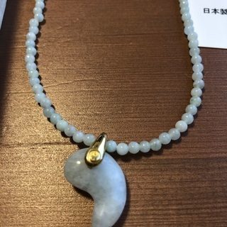 新年✨開運✨美品！本翡翠勾玉ネックレス＆杜のふくろうブレスレット