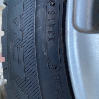 45000円から値下げしました。スタッドレス205/65R16 