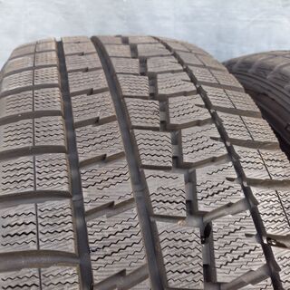 SOLD！～【中古・美品】ダンロップ スタッドレスタイヤ 225/45R18