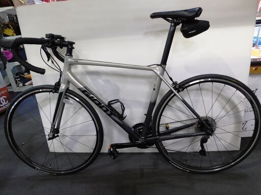 ジャイアント　GIANT　TCR・SL1　MLサイズ　シルバー　2020年購入品　ロードバイク　付属品多　配送は北九州市内のみ
