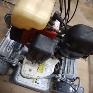 草刈り機・・オーレック850・・ジャンク扱い、、、キャブ直して 