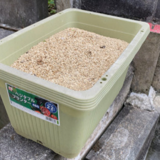 日向土 ぼら土 プランター 3 芝の目土10l程度 バーミキュライト 3l程度 T2wave 辻堂のその他の中古あげます 譲ります ジモティーで不用品の処分
