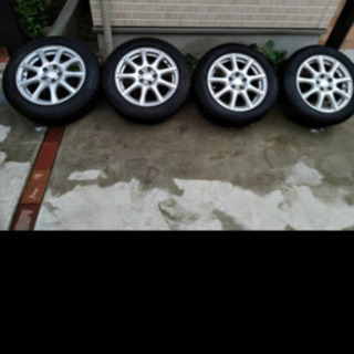 値下げしました！DUNLOP ダンロップ　スタッドレス　タイヤ　シエンタ