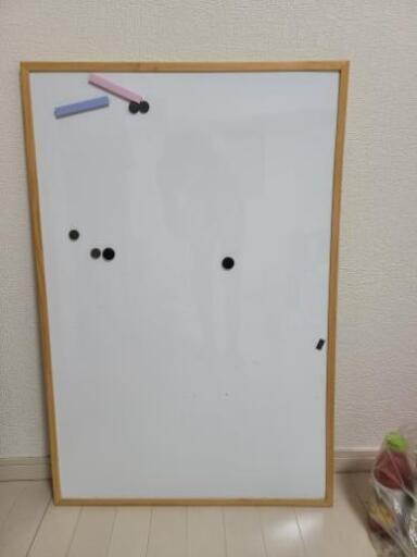 ニトリホワイトボード ツル 市役所前の家具の中古あげます 譲ります ジモティーで不用品の処分