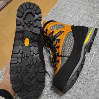 『新品』モンベル　アルパインクルーザー２８００　２７cm