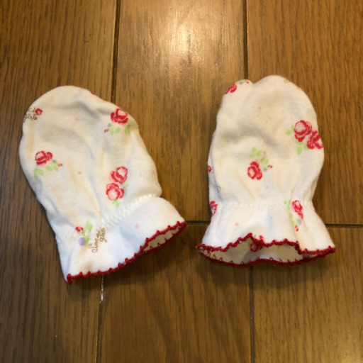 ベビードレス ロンパース 女の子 ブランド靴下 ミトン 6点まとめ売り まっちゃ 笹原のベビー用品 ベビー服 の中古あげます 譲ります ジモティーで不用品の処分 ベビードレス ロンパース 女の子 ブランド靴下 ミトン 6点まとめ売り まっちゃ 笹原のベビー用品 ベビー服 の中古あげます 譲ります ジモティーで不用品の処分