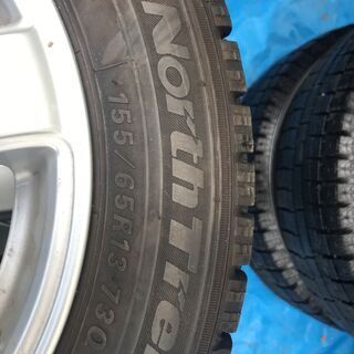 激安バリ山13インチアルミホイル・スタッドレスタイヤセット、取り付け無料 155/65/13　オートバックスのタイヤです
