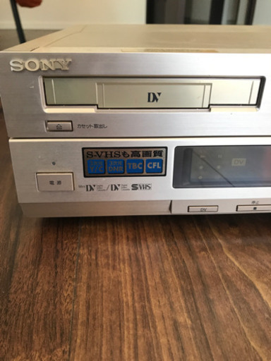 ビデオデッキ Sony super VHS ET